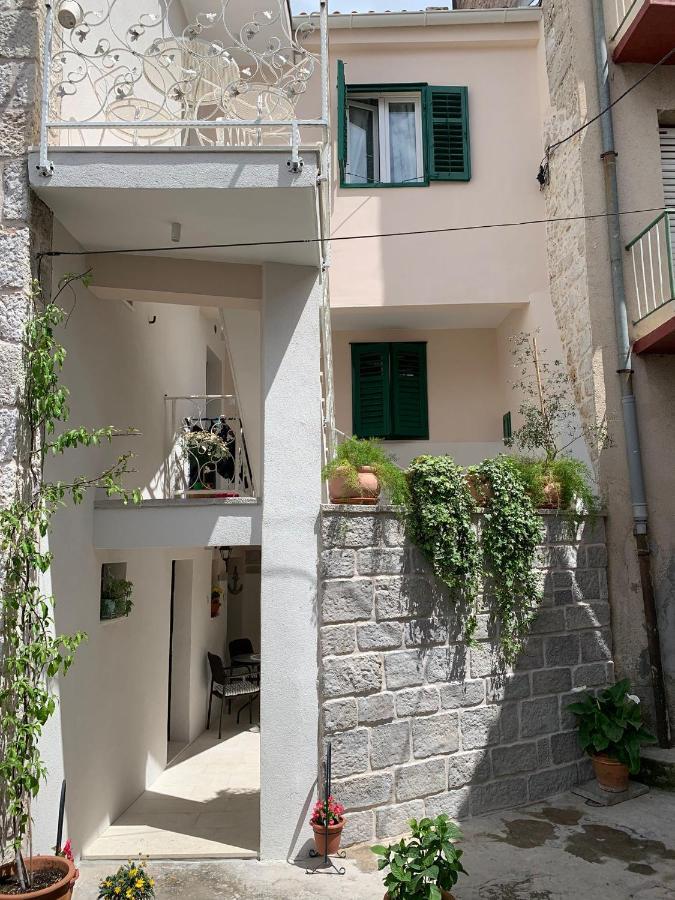 Karmelita'S Place Šibenik Extérieur photo